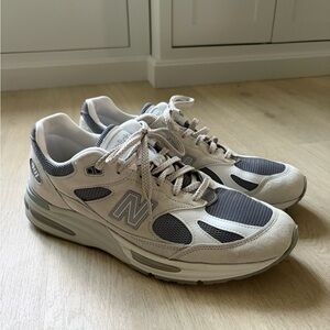 New Balance 991v2 nimbus cloud size 11.5